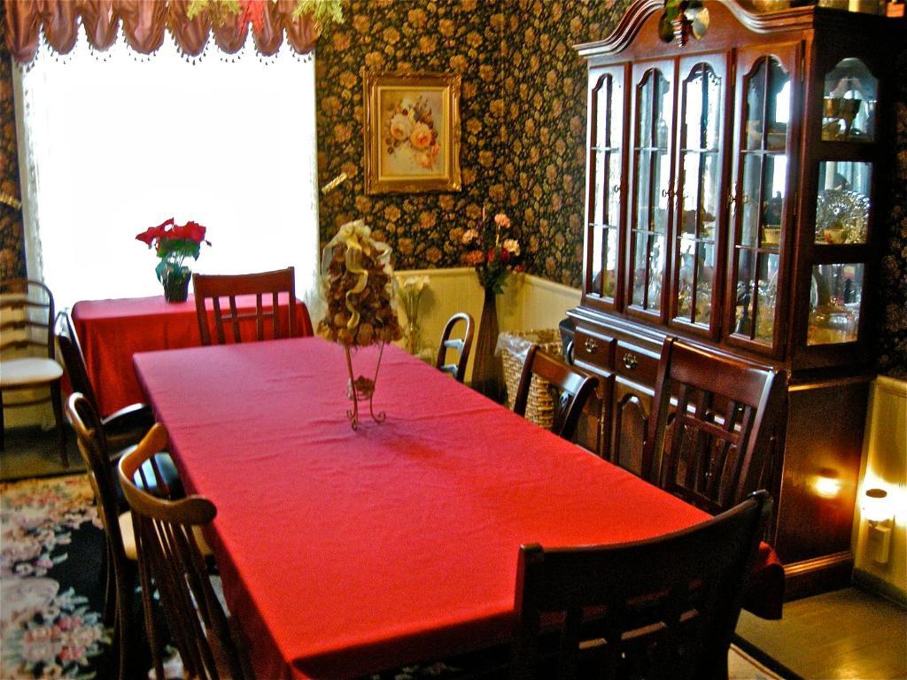نورث بيند The Old Tower House Bed & Breakfast المظهر الخارجي الصورة